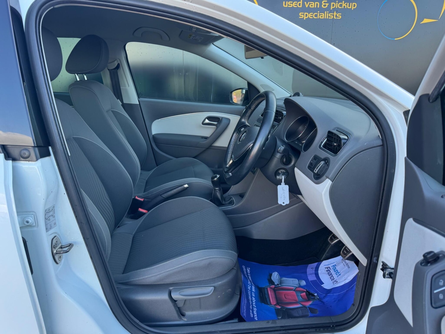 Used Volkswagen Polo 2015 for sale - 77358322: Photo 13