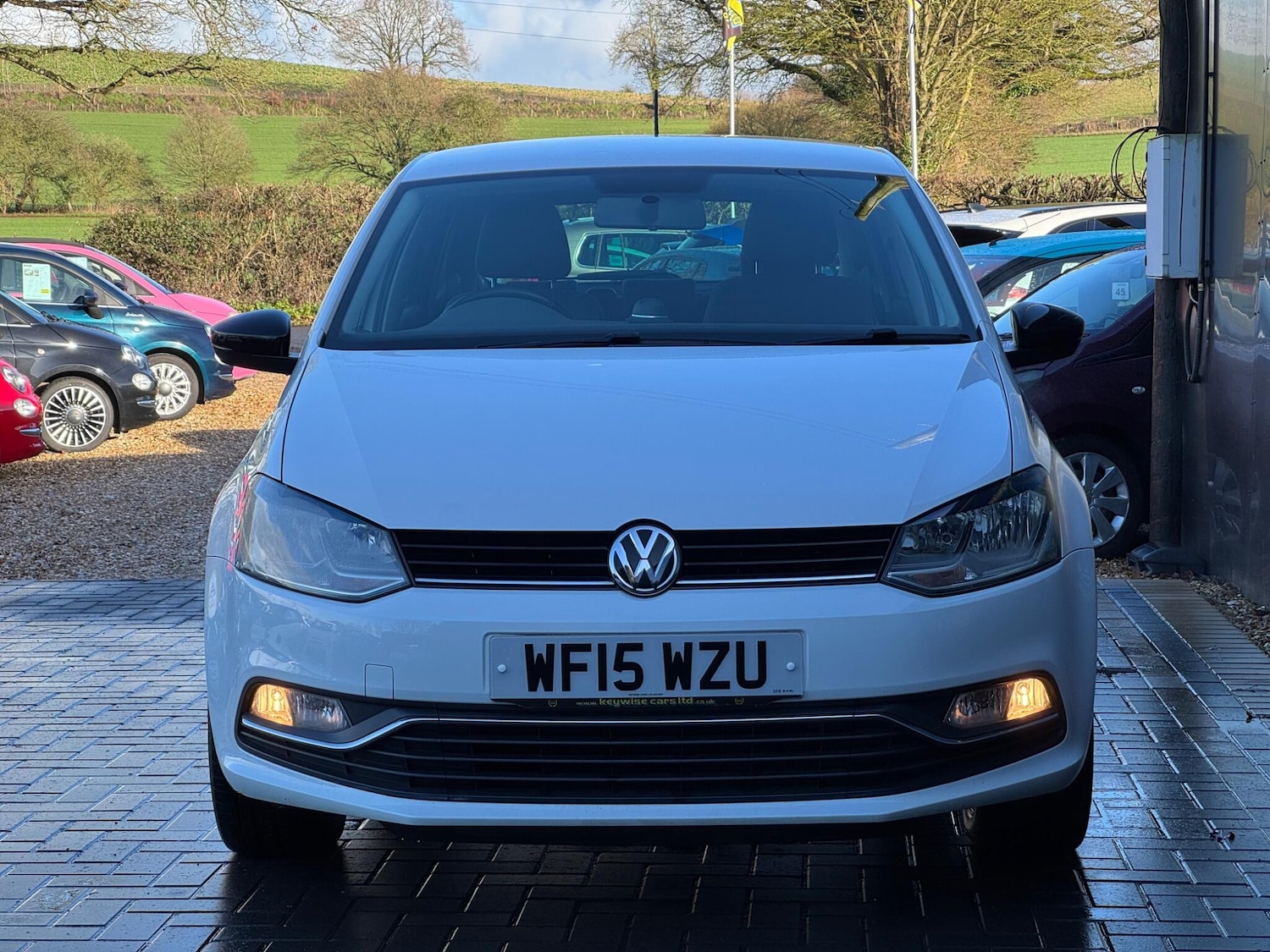 Used Volkswagen Polo 2015 for sale - 77358322: Photo 8