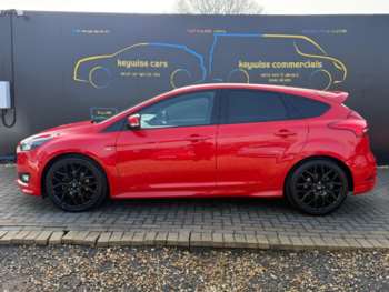 Used Ford Focus 2017 for sale - 74726161: Photo