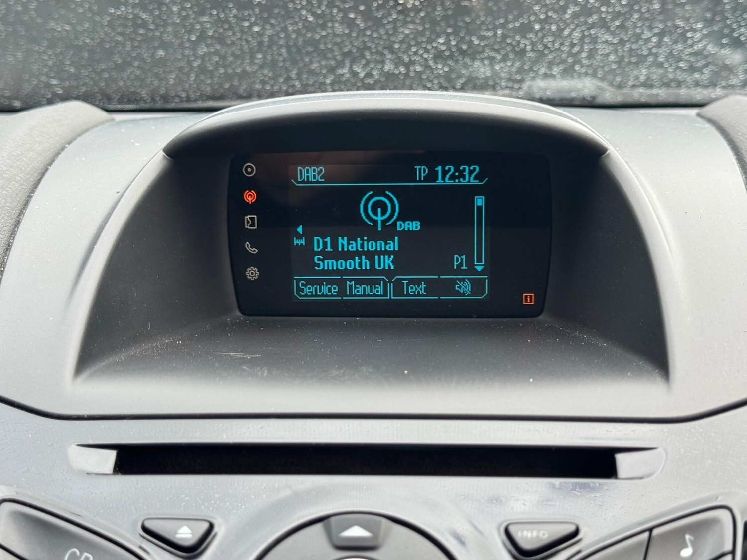 Used Ford Fiesta 2015 for sale - 77737112: Photo 31