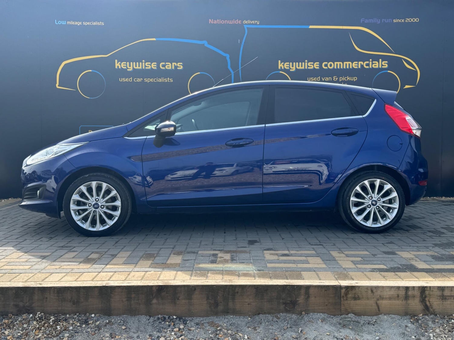 Used Ford Fiesta 2016 for sale - 77994214: Photo 2