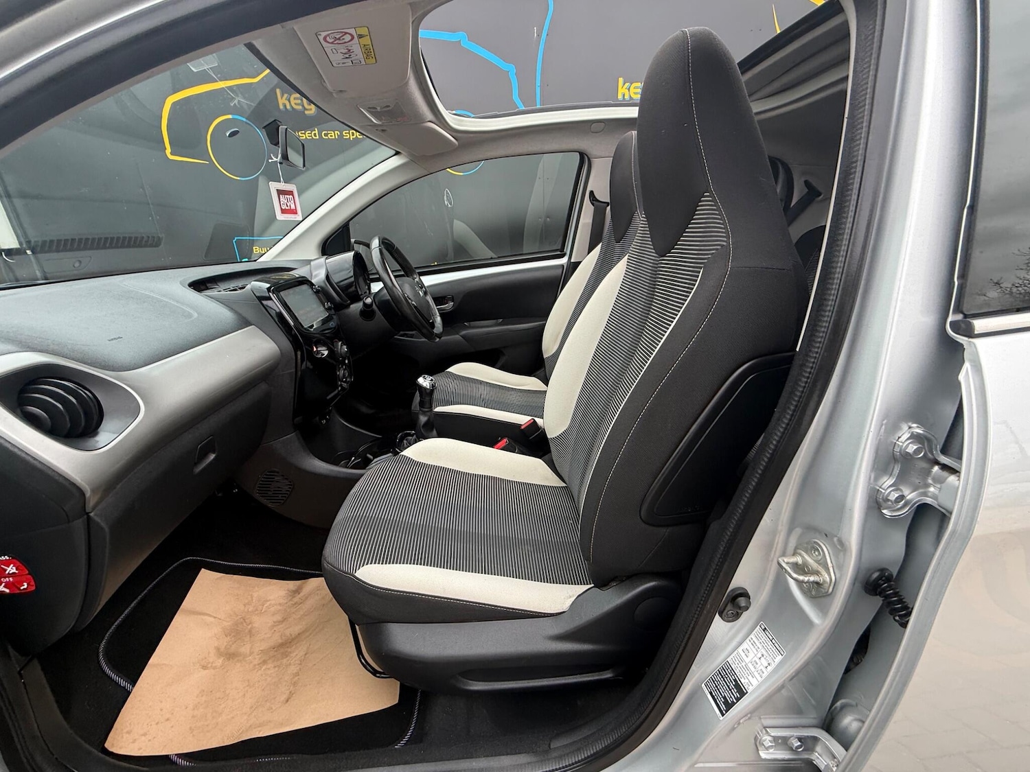 Used Peugeot 108 2016 for sale - 78203923: Photo 17