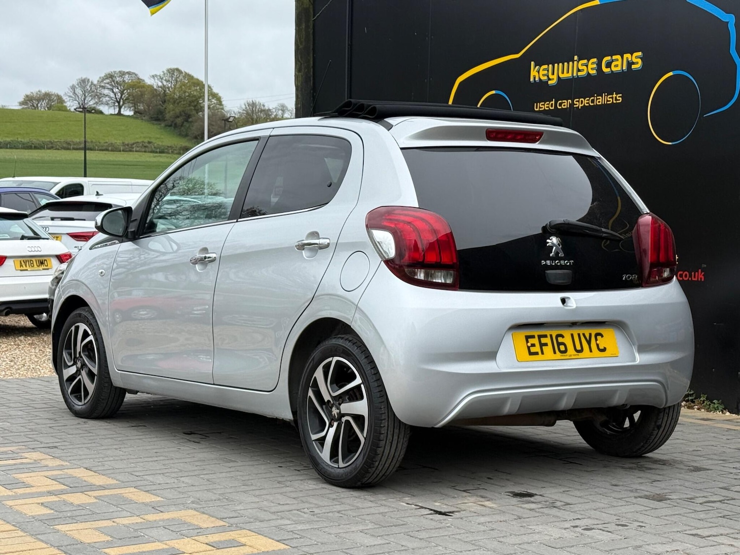 Used Peugeot 108 2016 for sale - 78203923: Photo 3