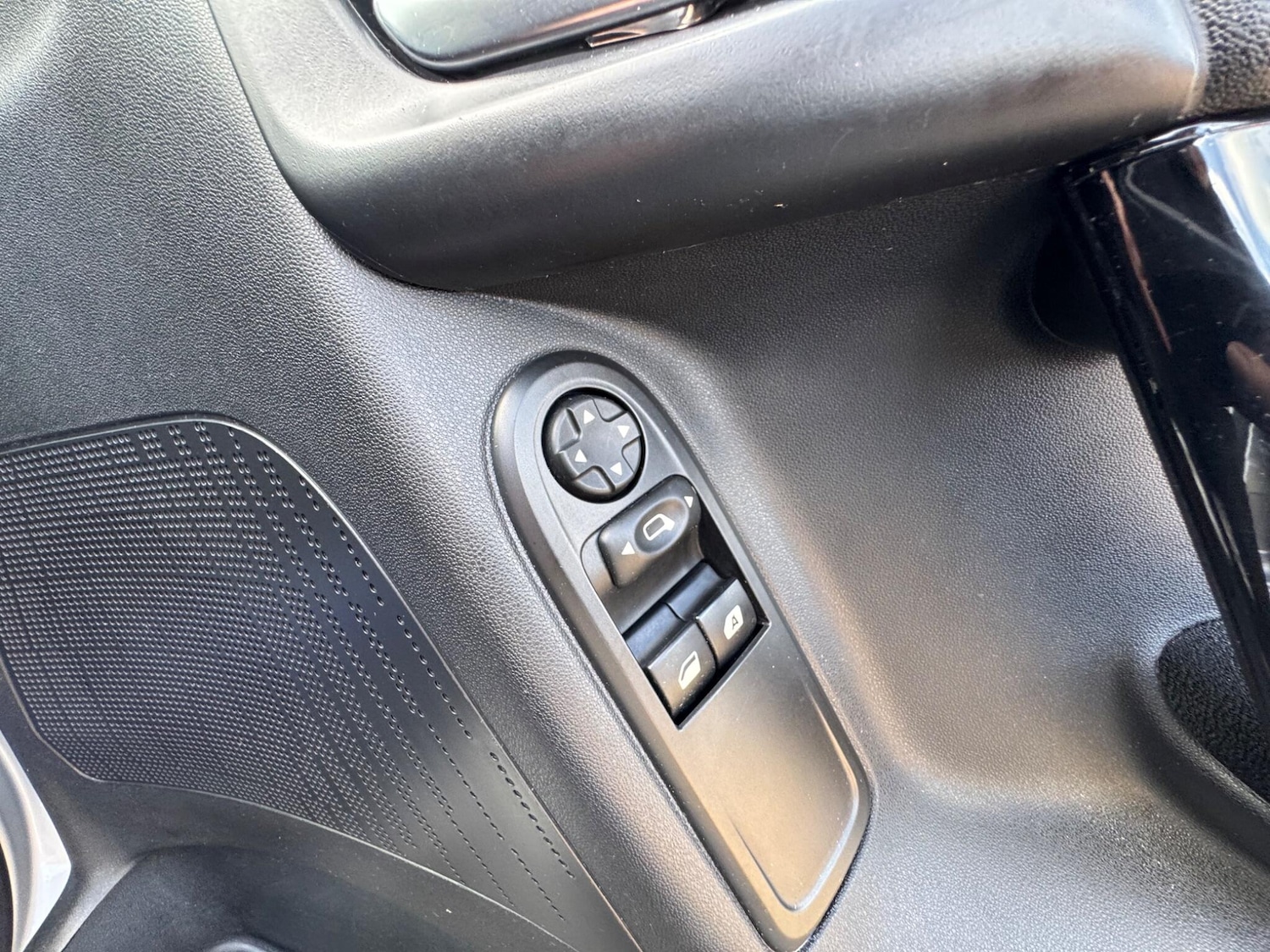 Used Citroen C3 2016 for sale - 76388486: Photo 32