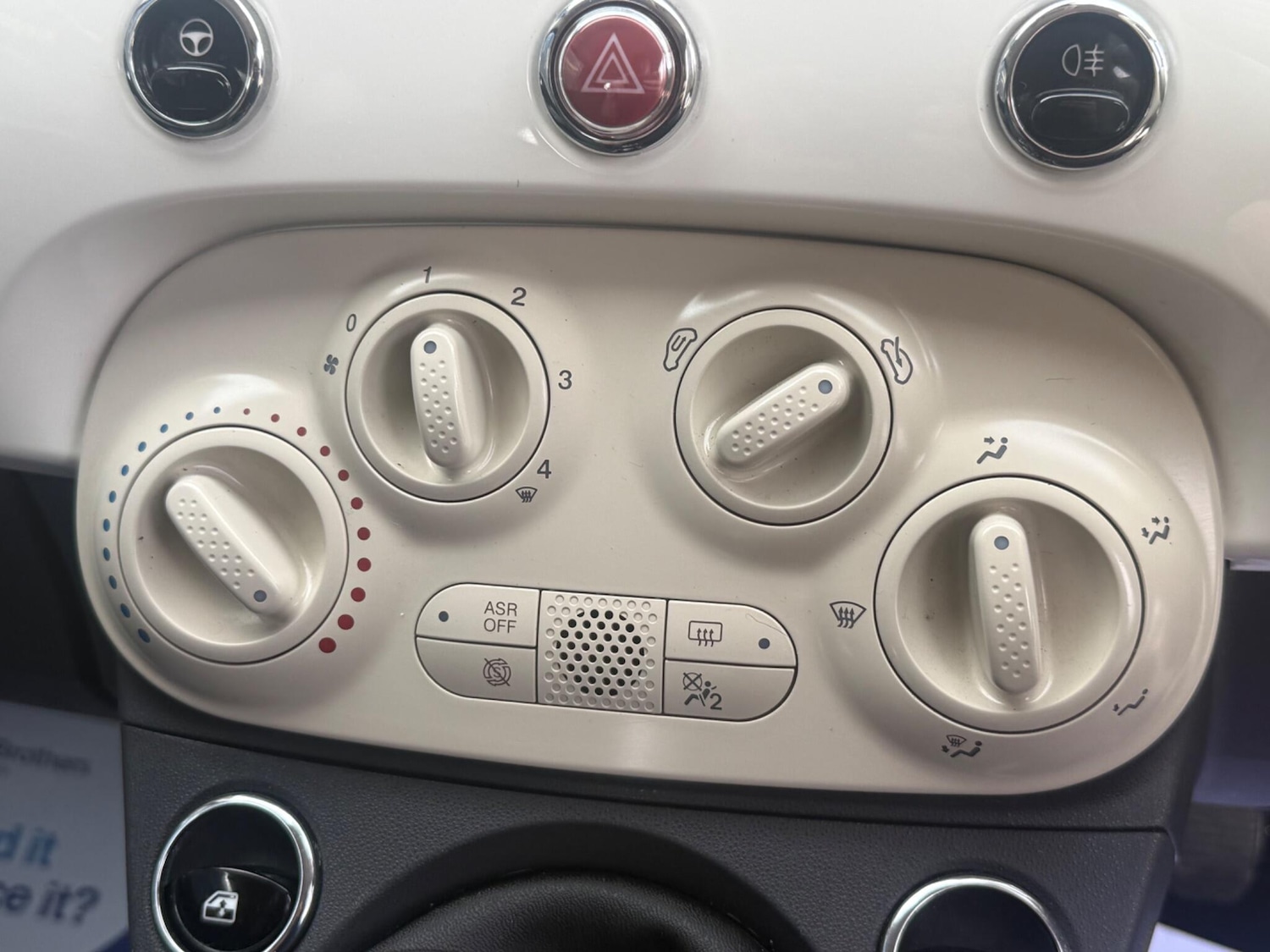 Used Fiat 500 2016 for sale - 78156939: Photo 30