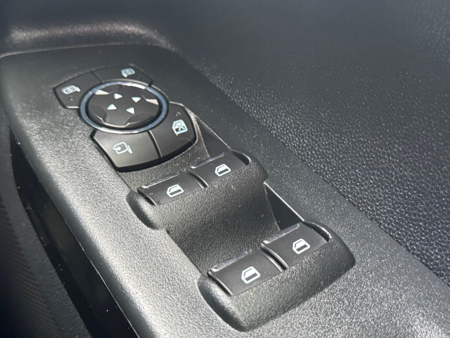 Used Ford Ecosport 2018 for sale - 77029835: Photo 35