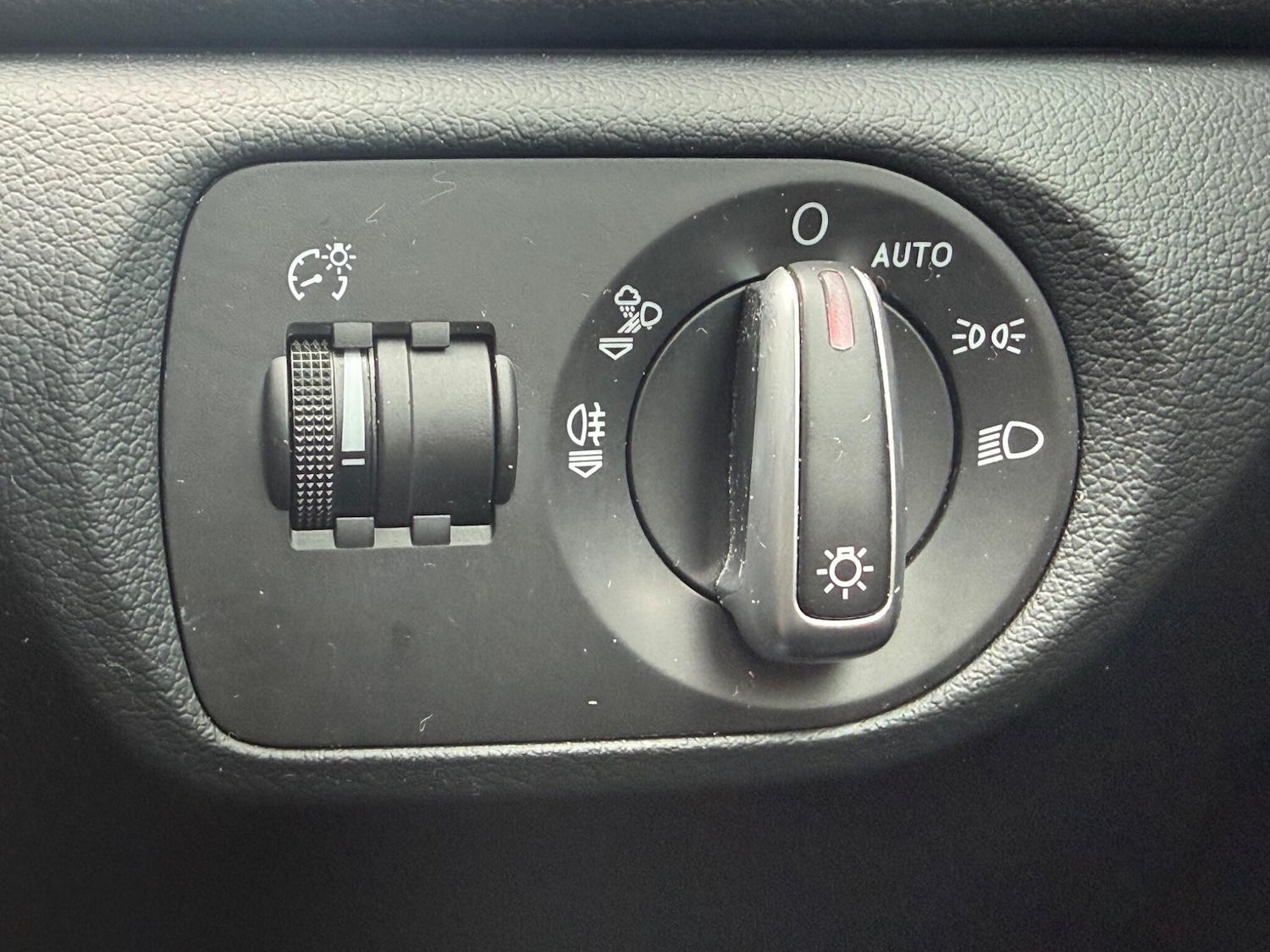 Used Audi Q3 2018 for sale - 78047715: Photo 38