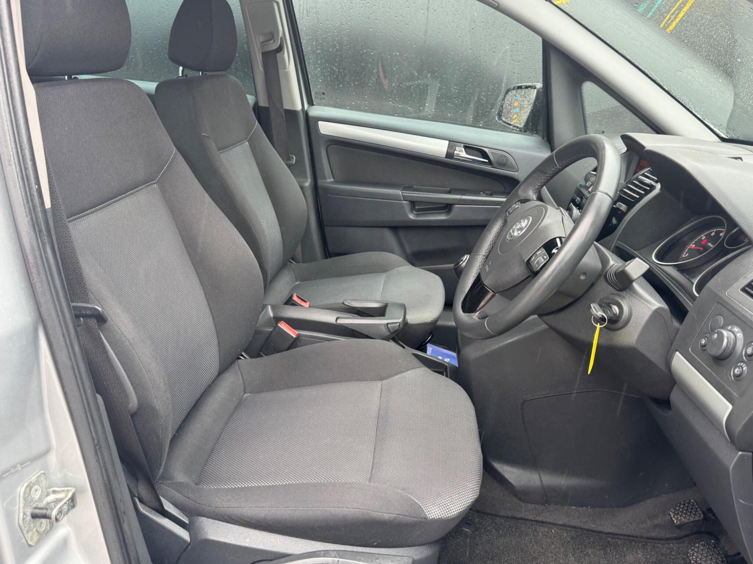 Used Vauxhall Zafira 2011 for sale - 76167513: Photo 17