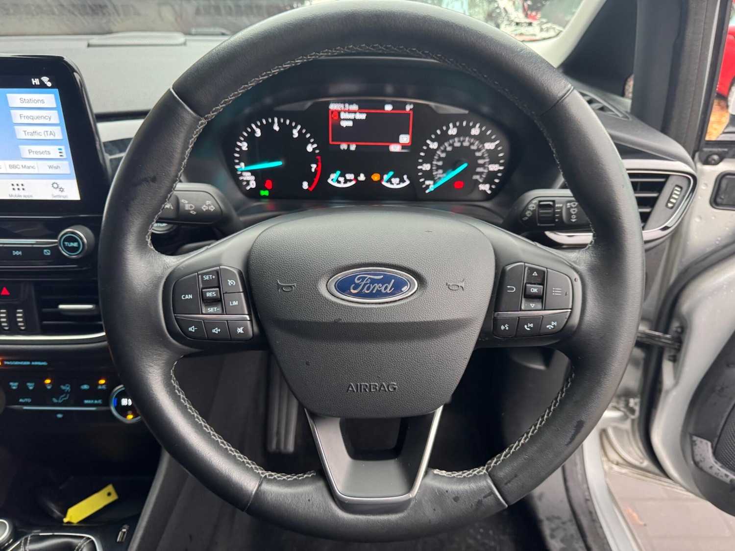 Used Ford Fiesta 2017 for sale - 76994868: Photo 27