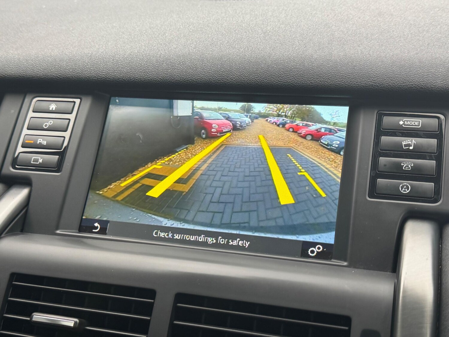 Used Land Rover Discovery Sport 2018 for sale - 76772063: Photo 37