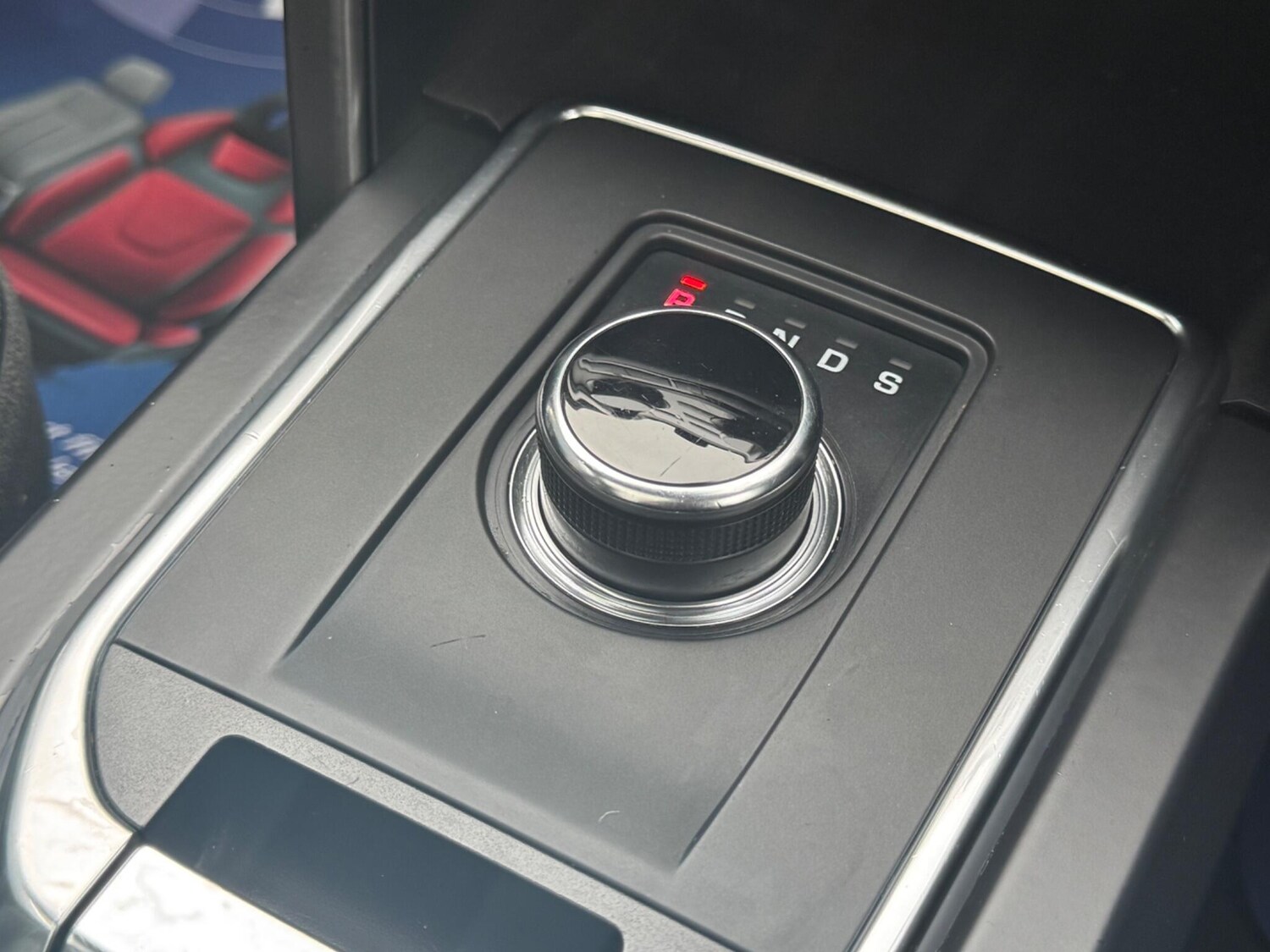 Used Land Rover Discovery Sport 2018 for sale - 76772063: Photo 39