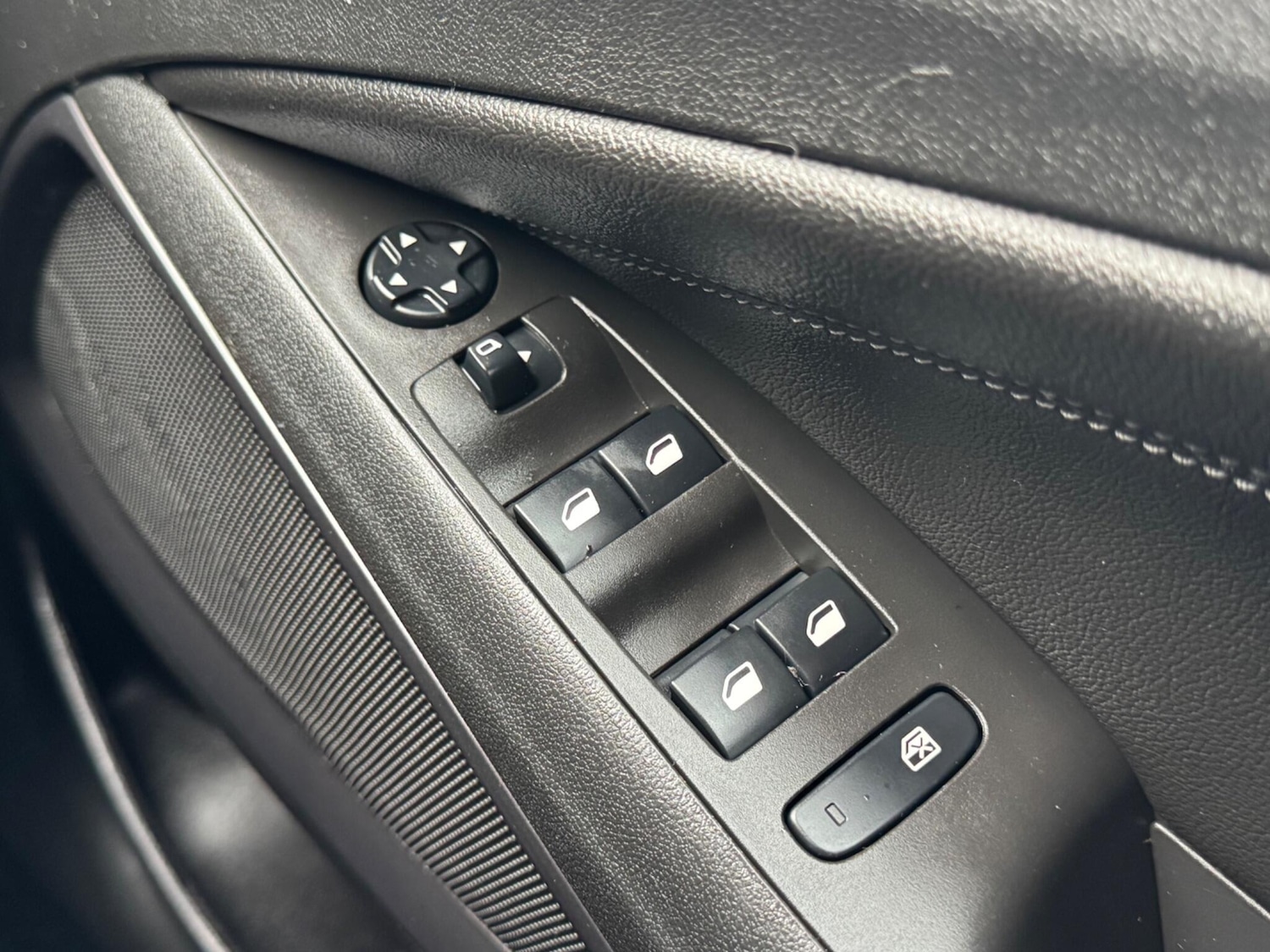 Used Vauxhall Crossland 2021 for sale - 77468531: Photo 36