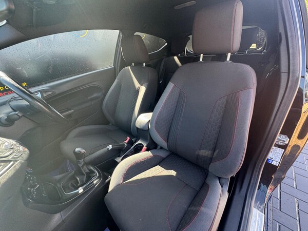 Used Ford Fiesta 2017 for sale - 75978019: Photo 23