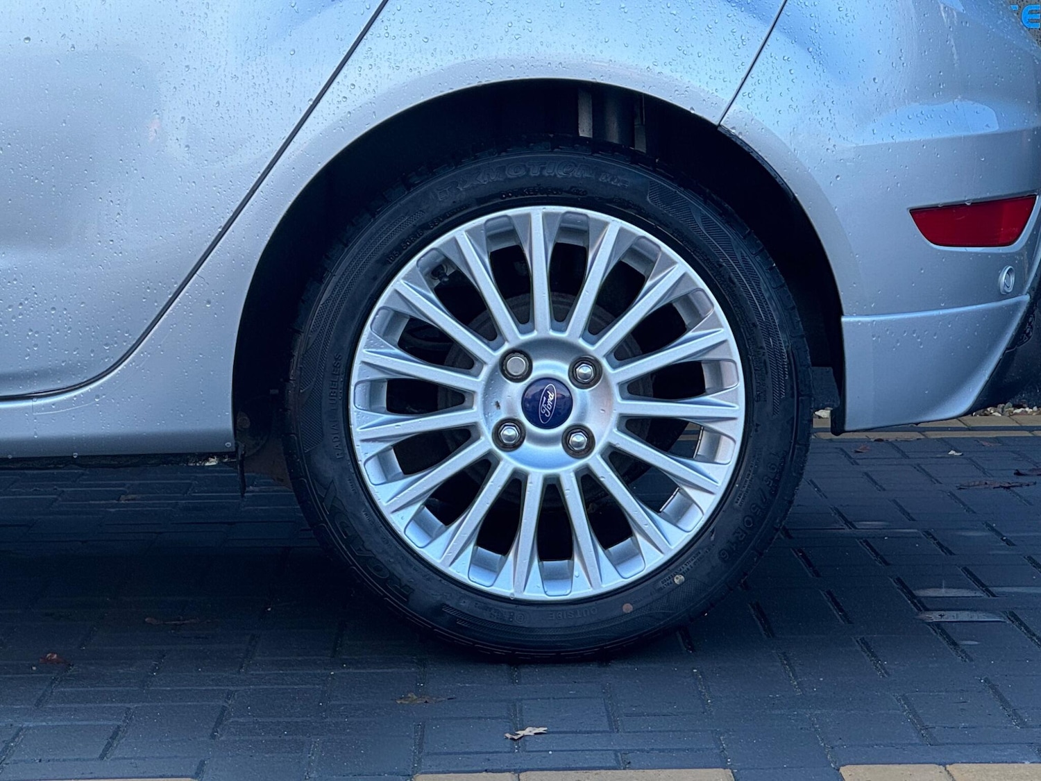 Used Ford Fiesta for sale - 76824674: Photo 15