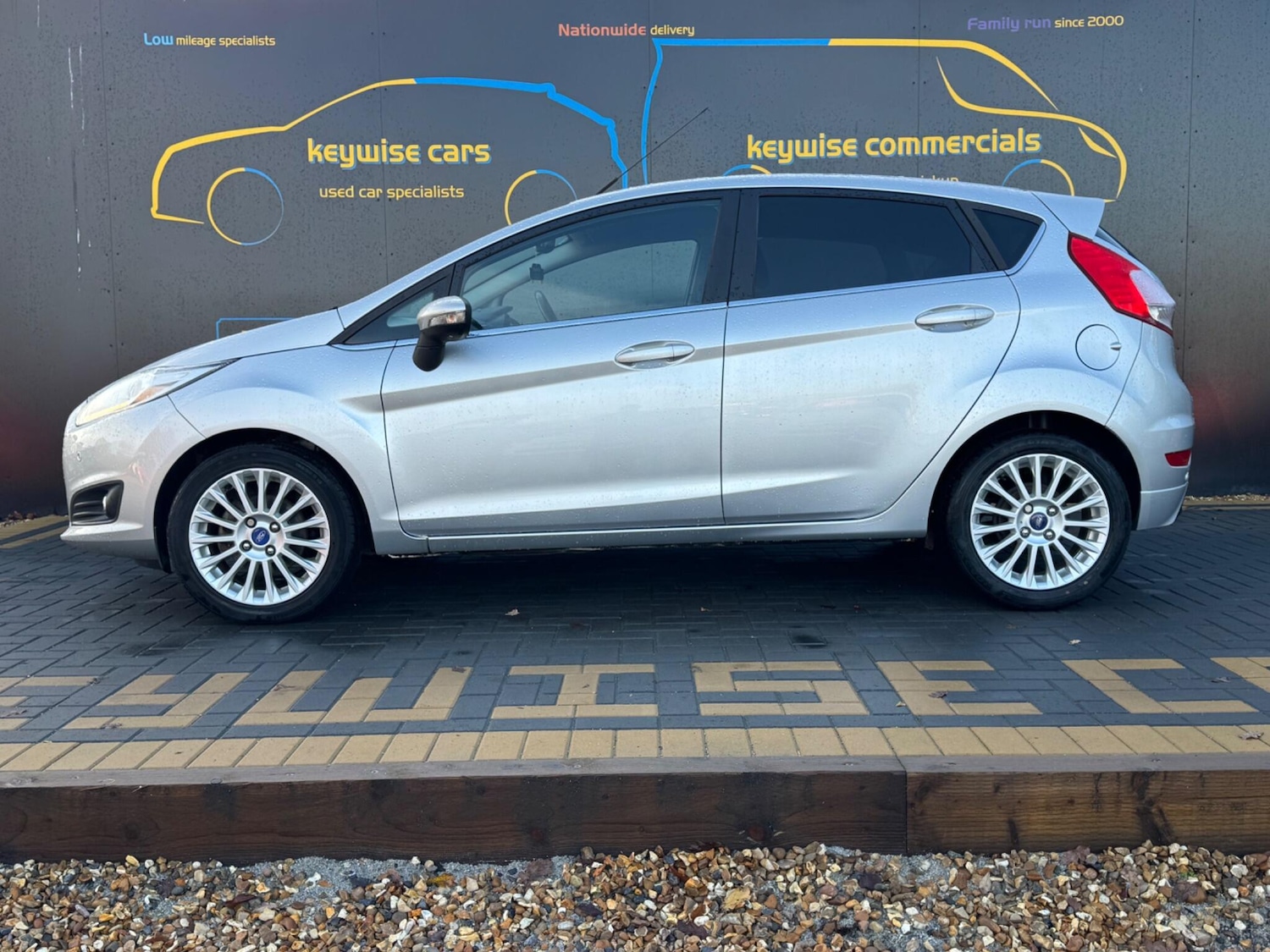 Used Ford Fiesta for sale - 76824674: Photo 2