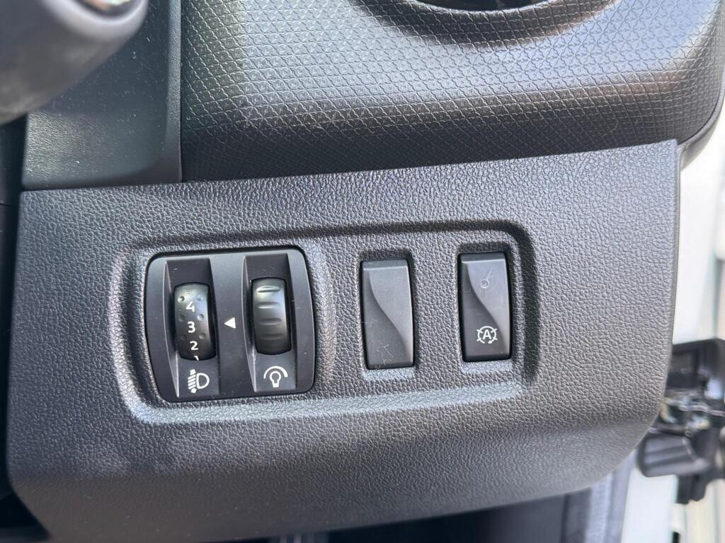 Used Renault Clio 2019 for sale - 76121827: Photo 26