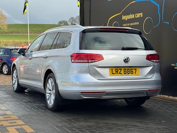 Used Volkswagen Passat 2017 for sale - 77695961: Photo