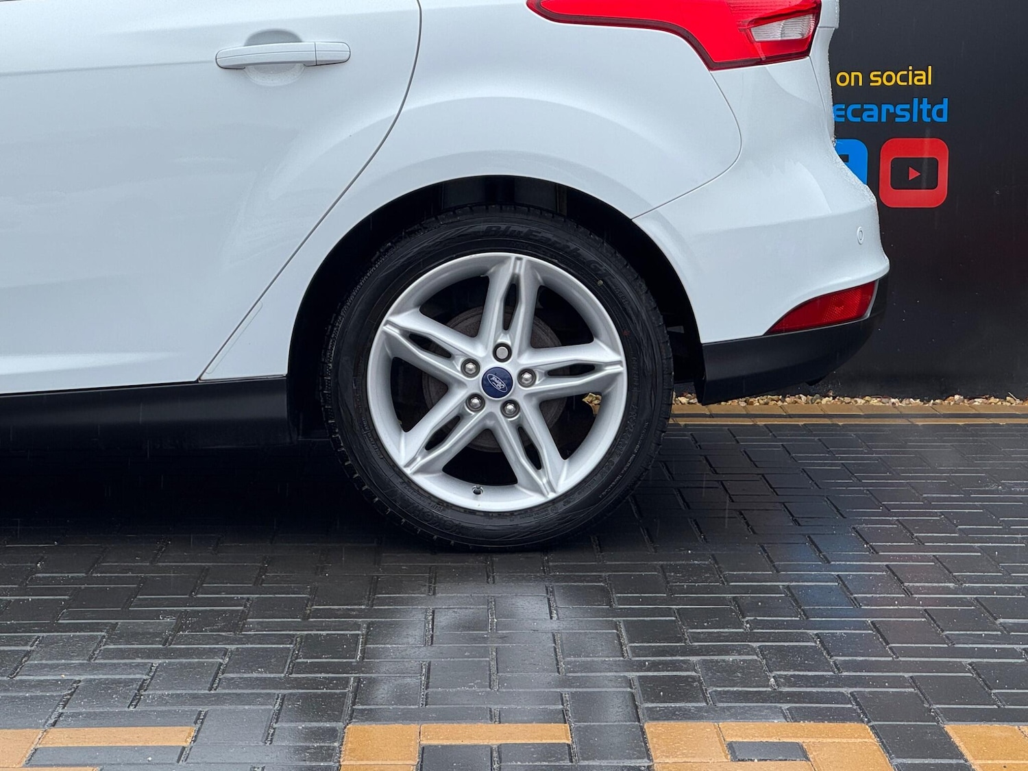 Used Ford Focus for sale - 76996703: Photo 13