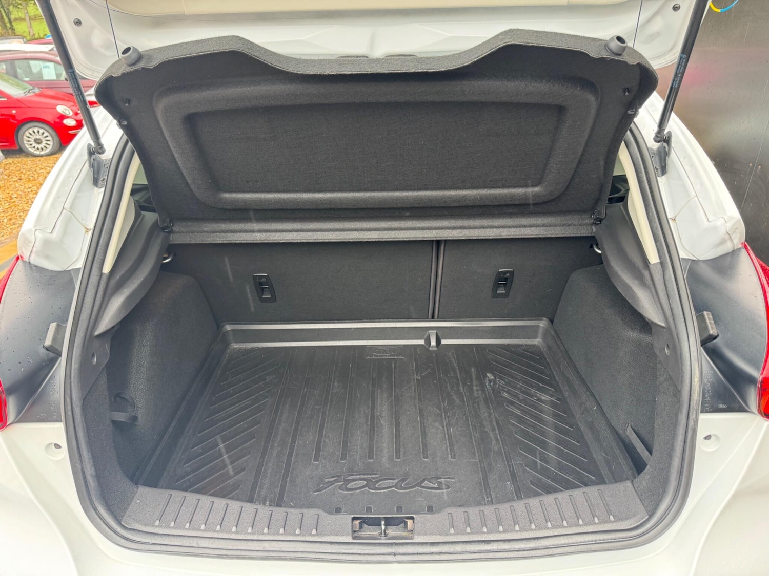 Used Ford Focus for sale - 76996703: Photo 24