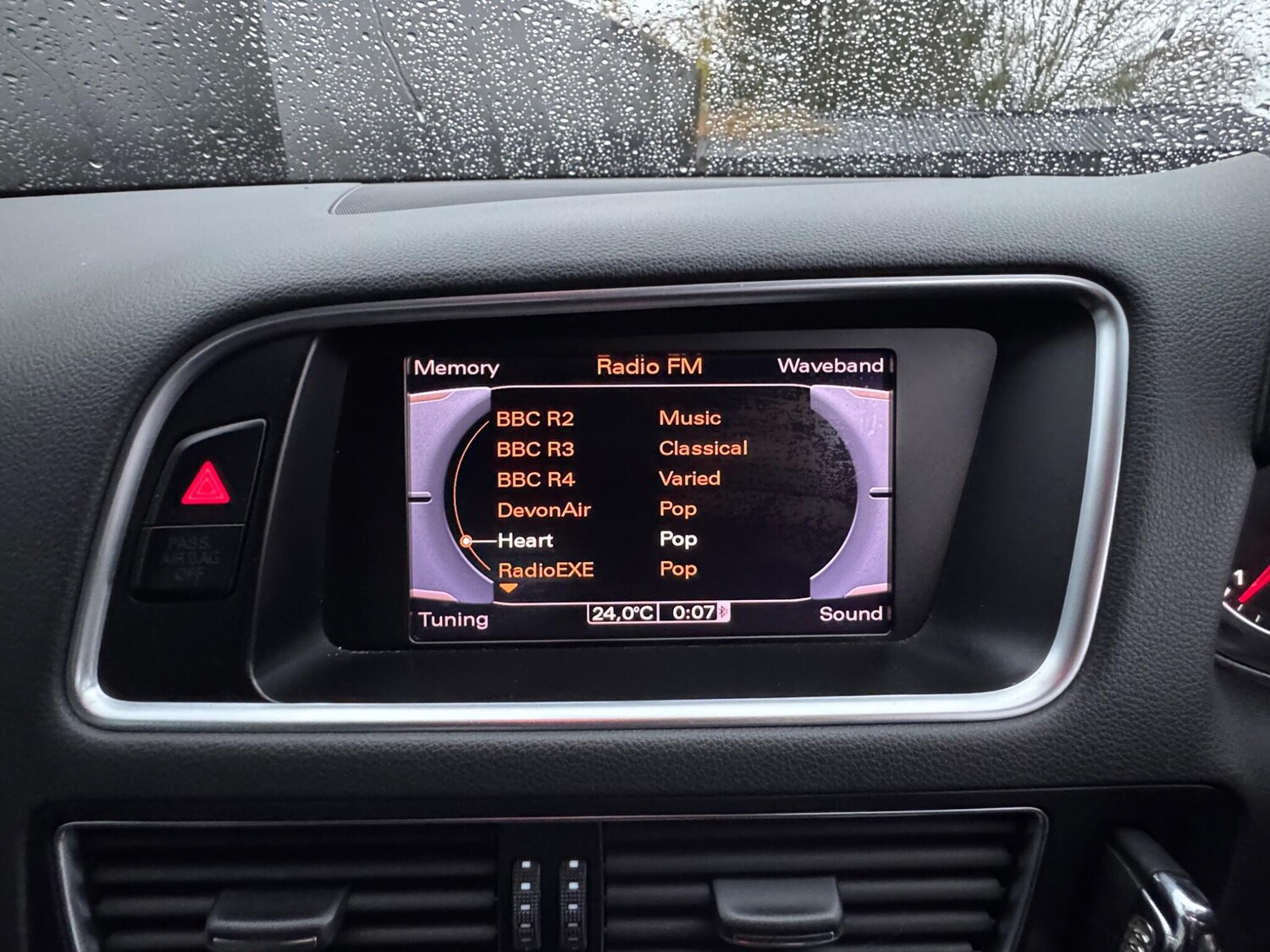 Used Audi Q5 2011 for sale - 76866134: Photo 30