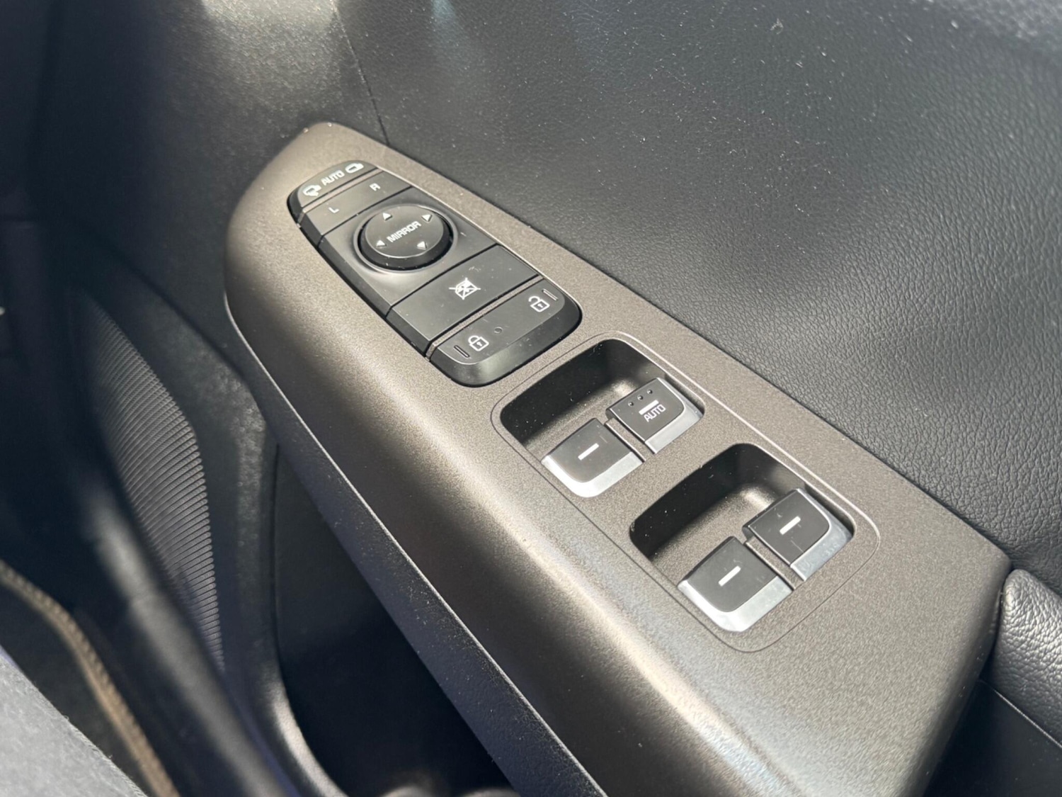 Used Kia Sportage 2018 for sale - 78035010: Photo 40