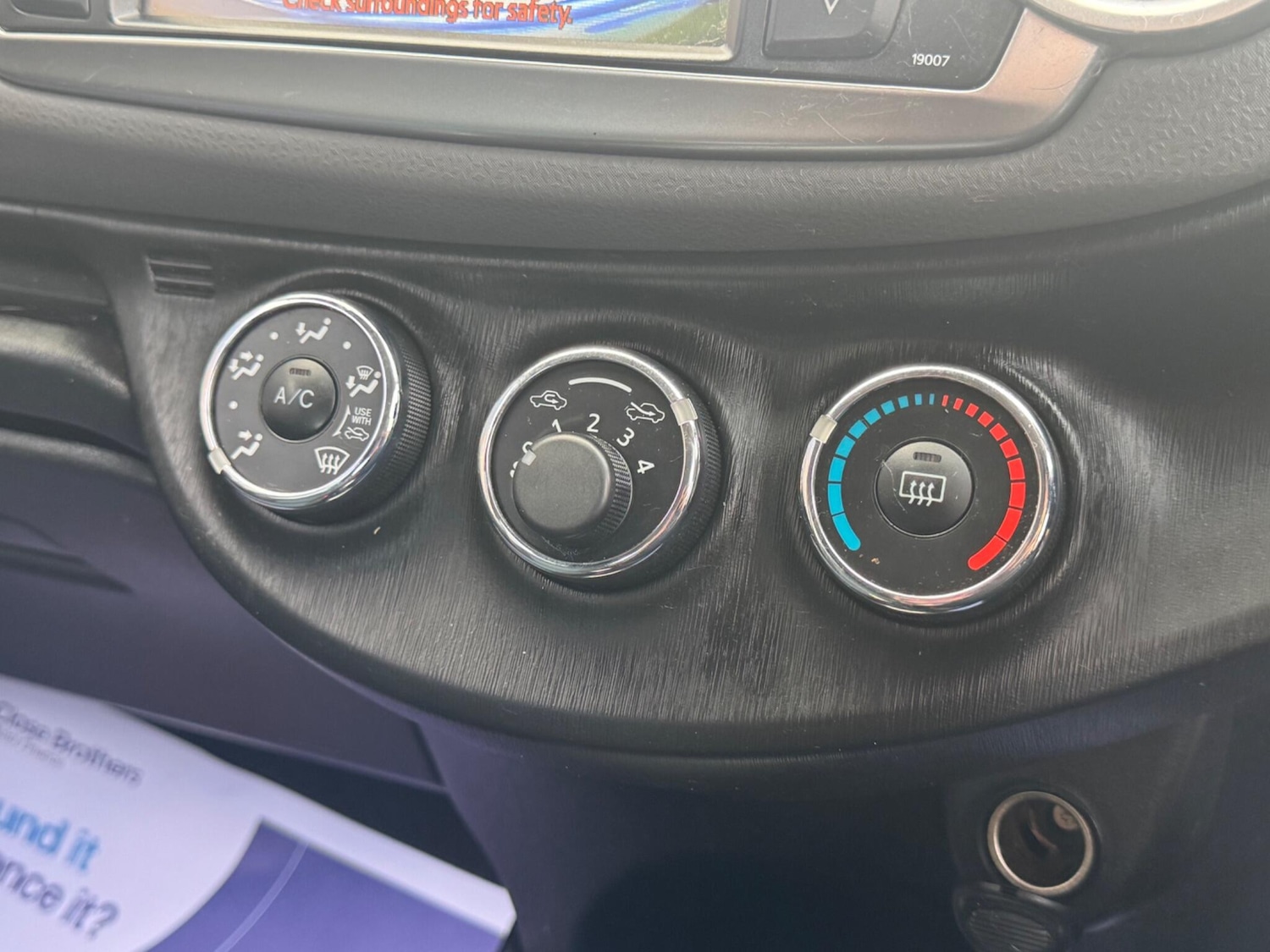 Used Toyota Yaris for sale - 76993364: Photo 27