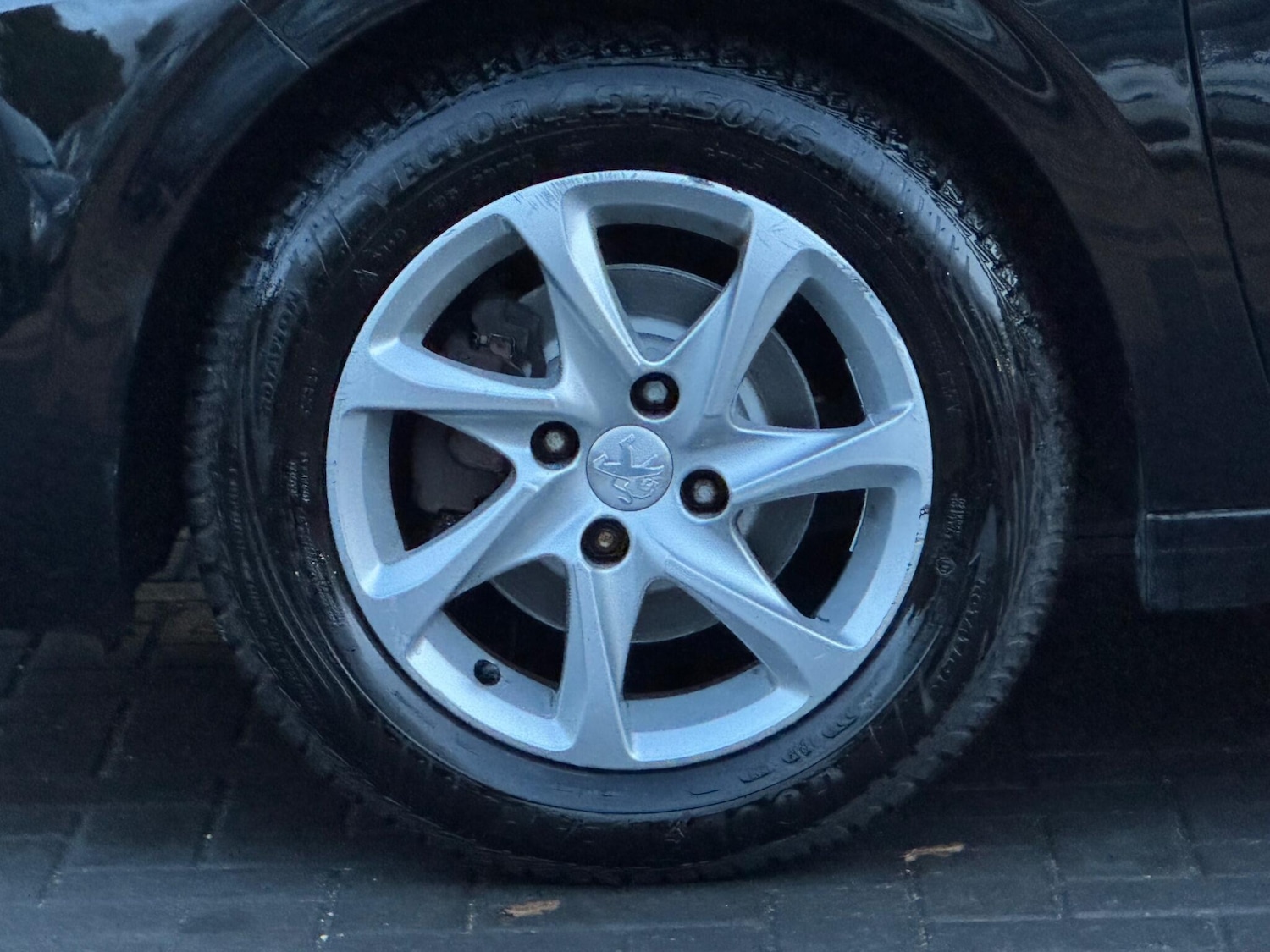 Used Peugeot 208 2016 for sale - 76431938: Photo 12