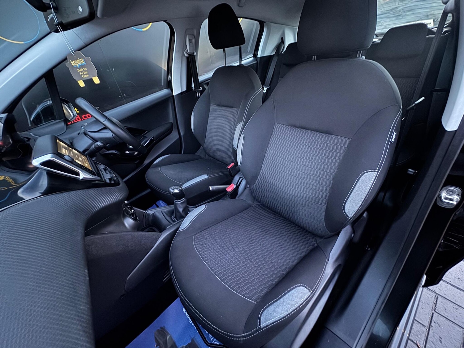 Used Peugeot 208 2016 for sale - 76431938: Photo 18