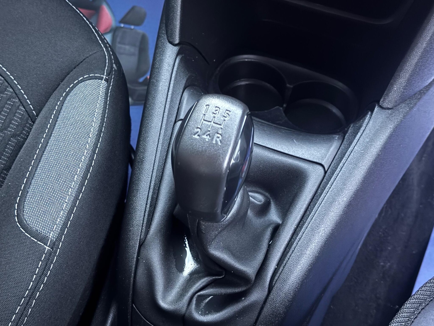 Used Peugeot 208 2016 for sale - 76431938: Photo 27