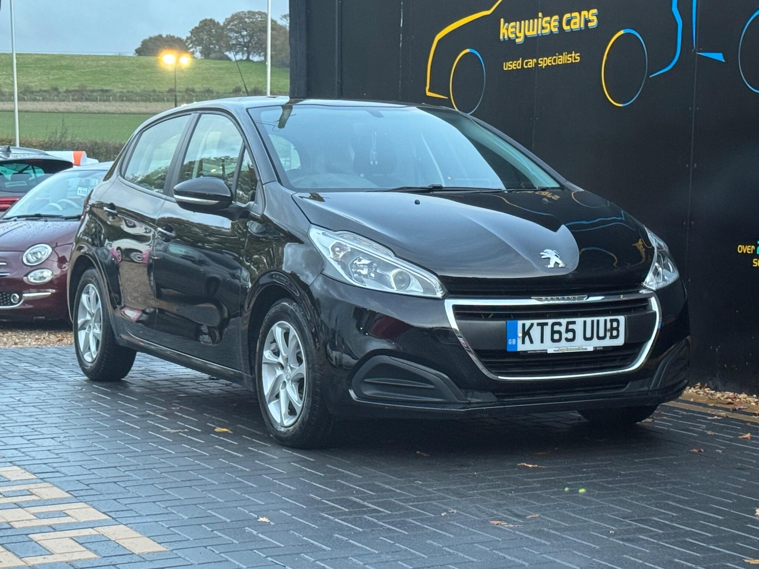 Used Peugeot 208 2016 for sale - 76431938: Photo 7