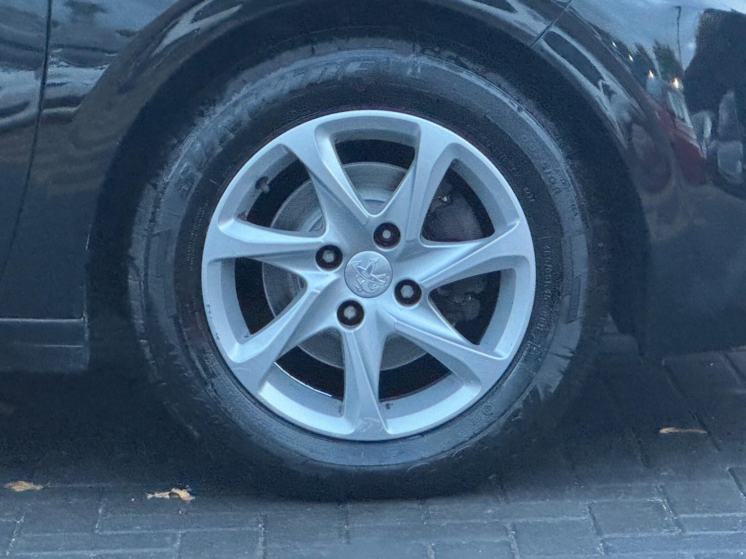 Used Peugeot 208 2016 for sale - 76431938: Photo 9