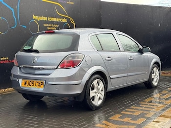 Used Vauxhall Astra 2009 for sale - 79553923: Photo