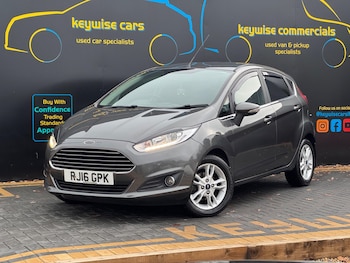 2016 (16) - 1.0 EcoBoost Zetec 5dr