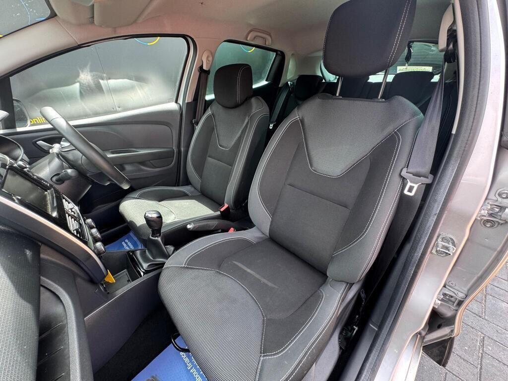 Used Renault Clio for sale - 77753020: Photo 15