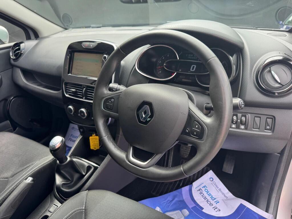 Used Renault Clio for sale - 77753020: Photo 20