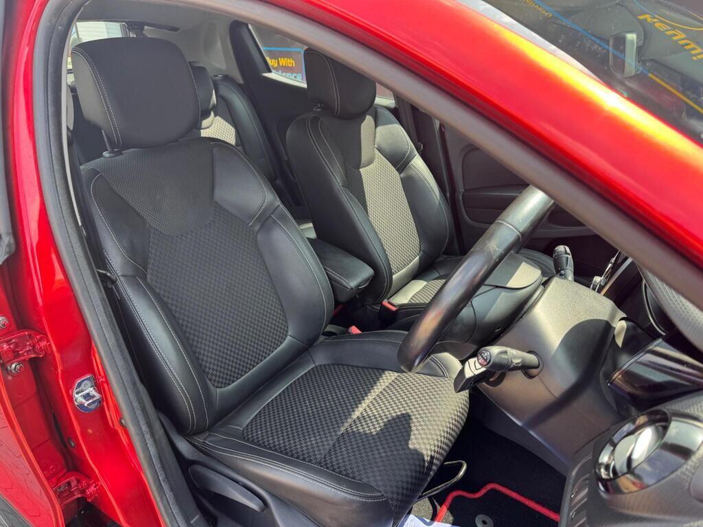 Used Renault Clio 2017 for sale - 76550230: Photo 14