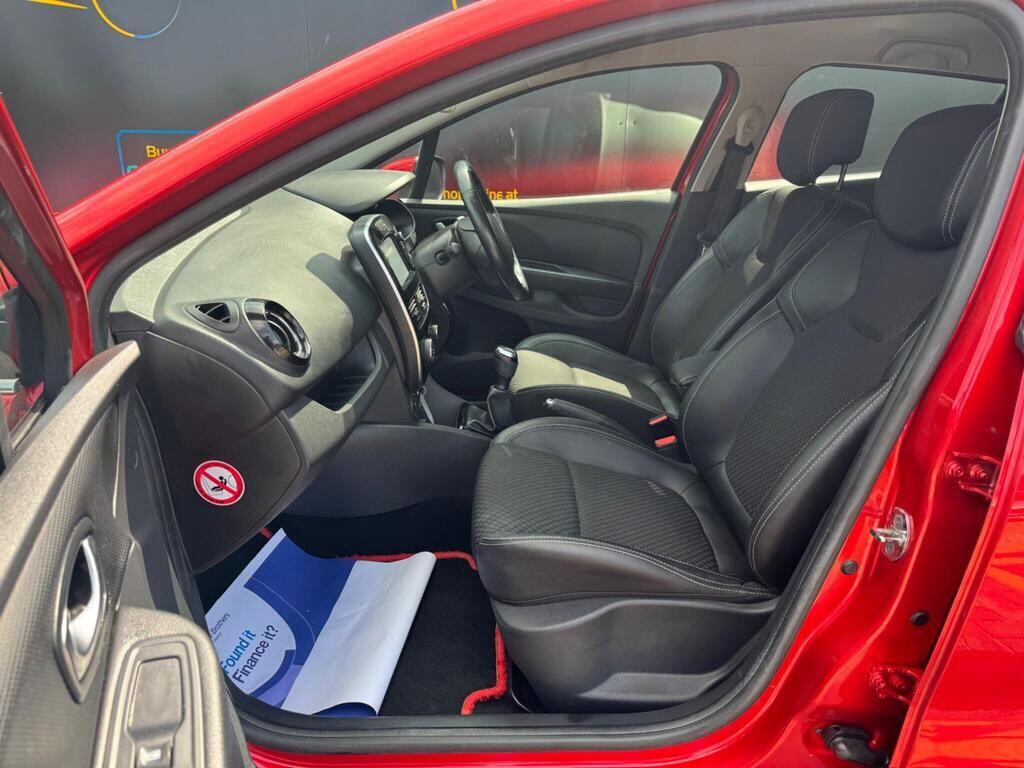 Used Renault Clio 2017 for sale - 76550230: Photo 17