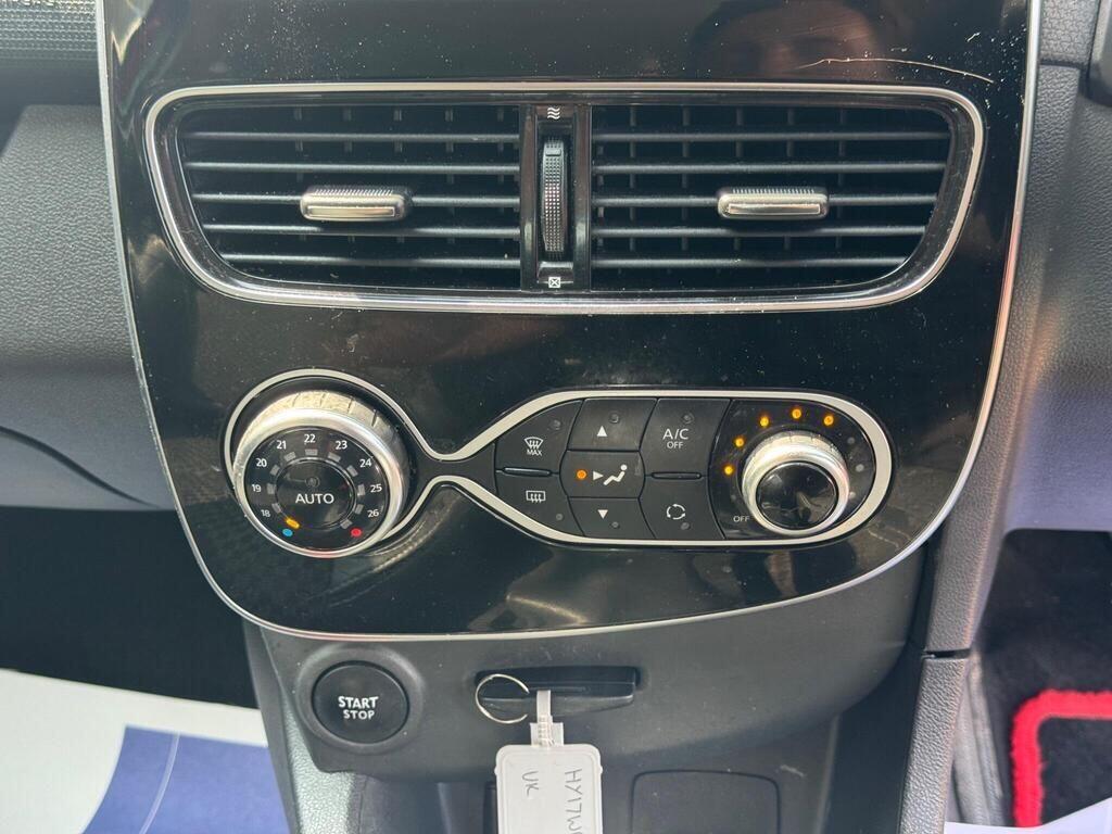 Used Renault Clio 2017 for sale - 76550230: Photo 29
