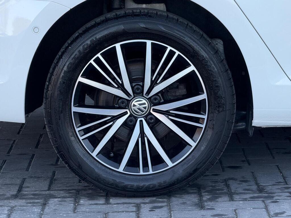 Used Volkswagen Golf for sale - 77926270: Photo 10