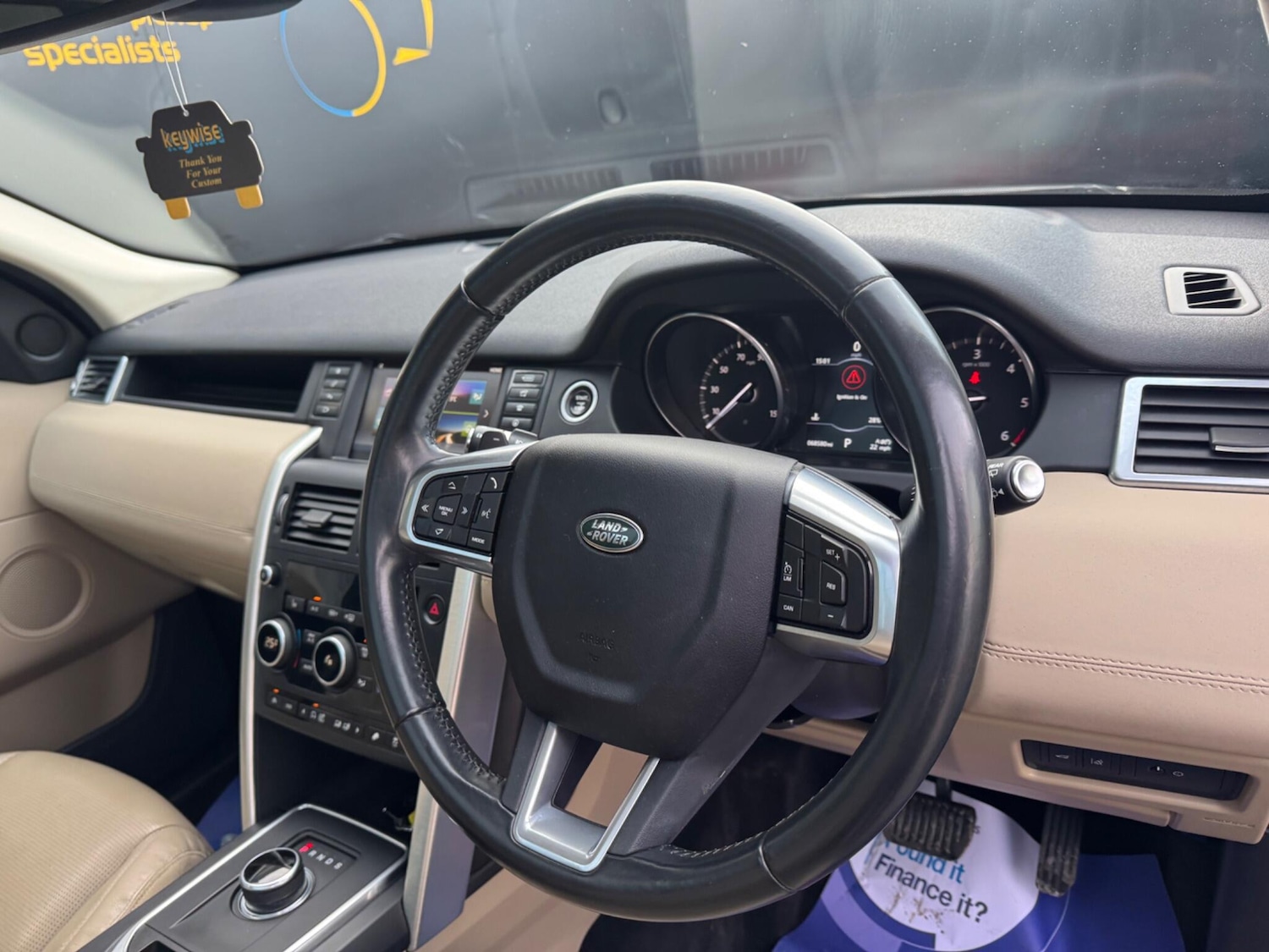 Used Land Rover Discovery Sport 2016 for sale - 77120804: Photo 18