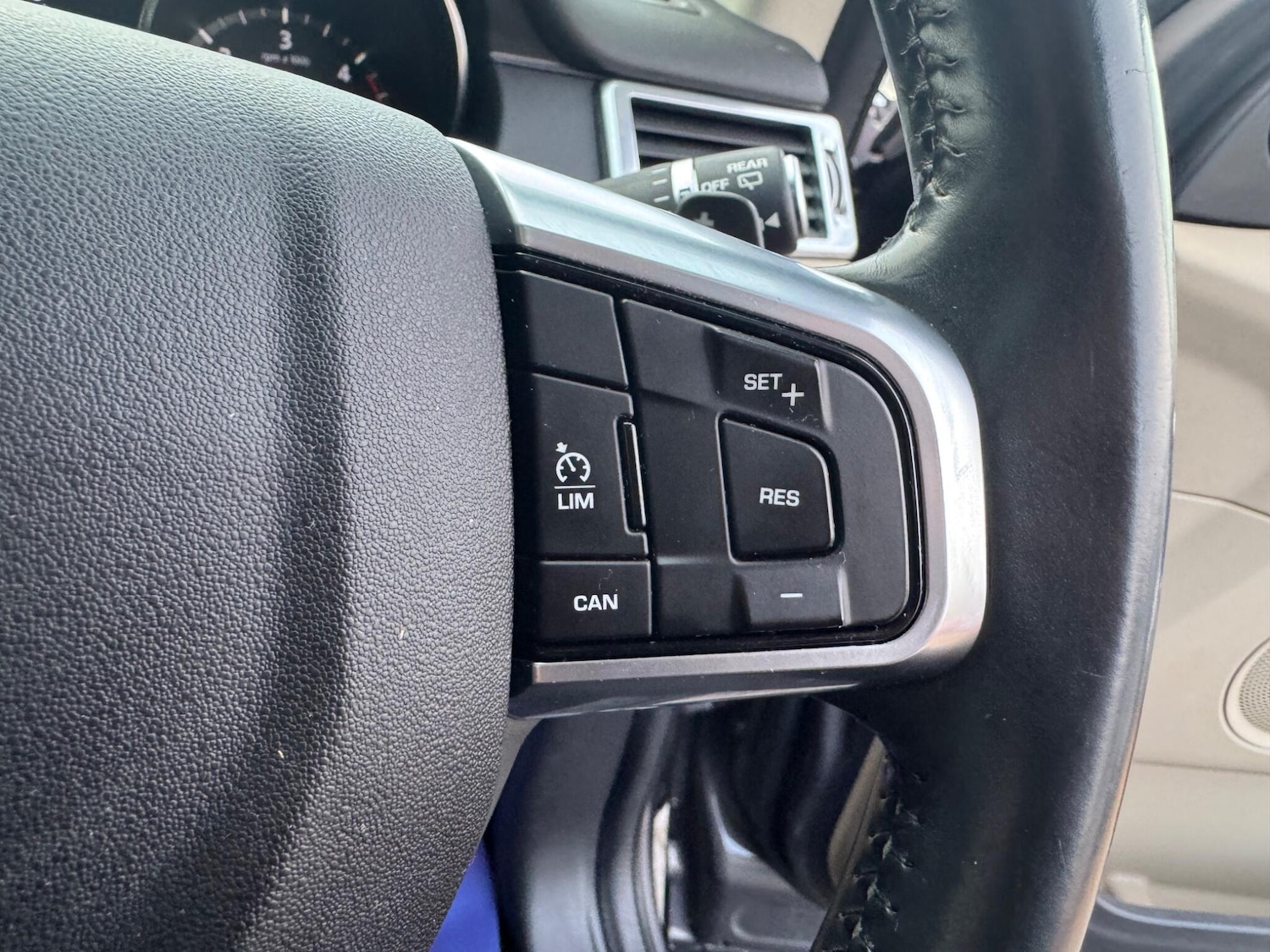 Used Land Rover Discovery Sport 2016 for sale - 77120804: Photo 30