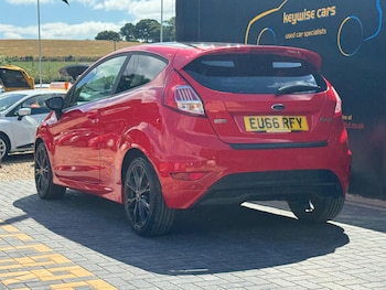 Used Ford Fiesta 2016 for sale - 75187185: Photo