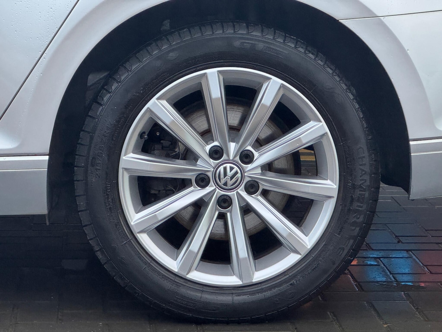 Used Volkswagen Passat 2017 for sale - 77315331: Photo 14