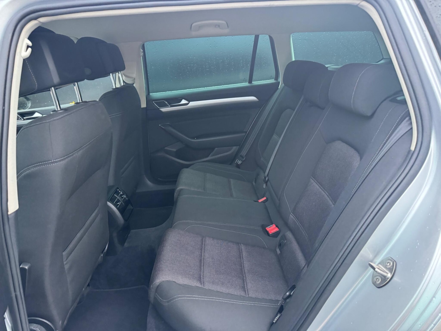 Used Volkswagen Passat 2017 for sale - 77315331: Photo 24