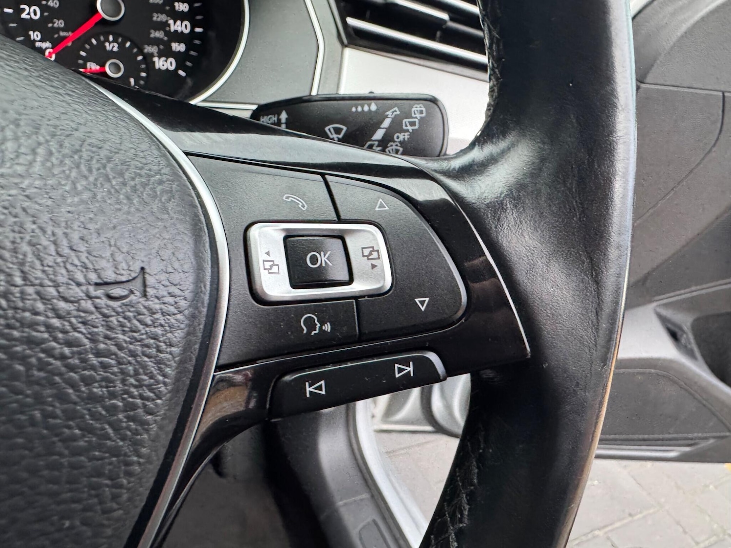 Used Volkswagen Passat 2017 for sale - 77315331: Photo 29