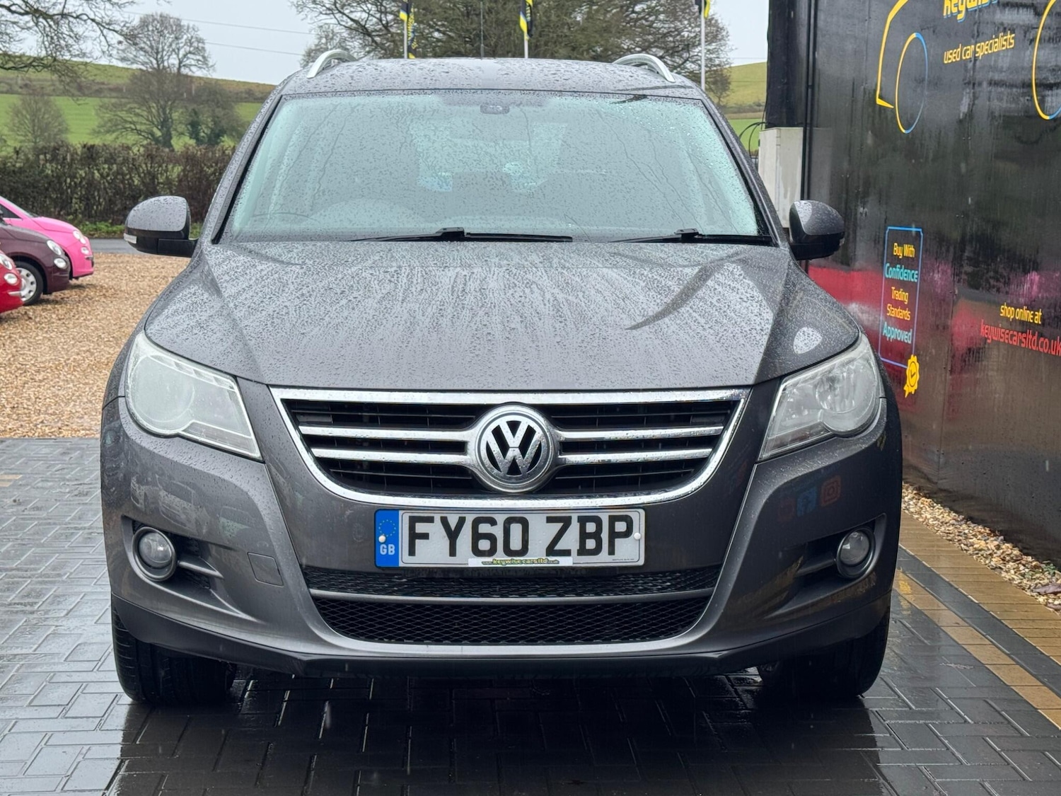 Used Volkswagen Tiguan 2010 for sale - 77215706: Photo 10
