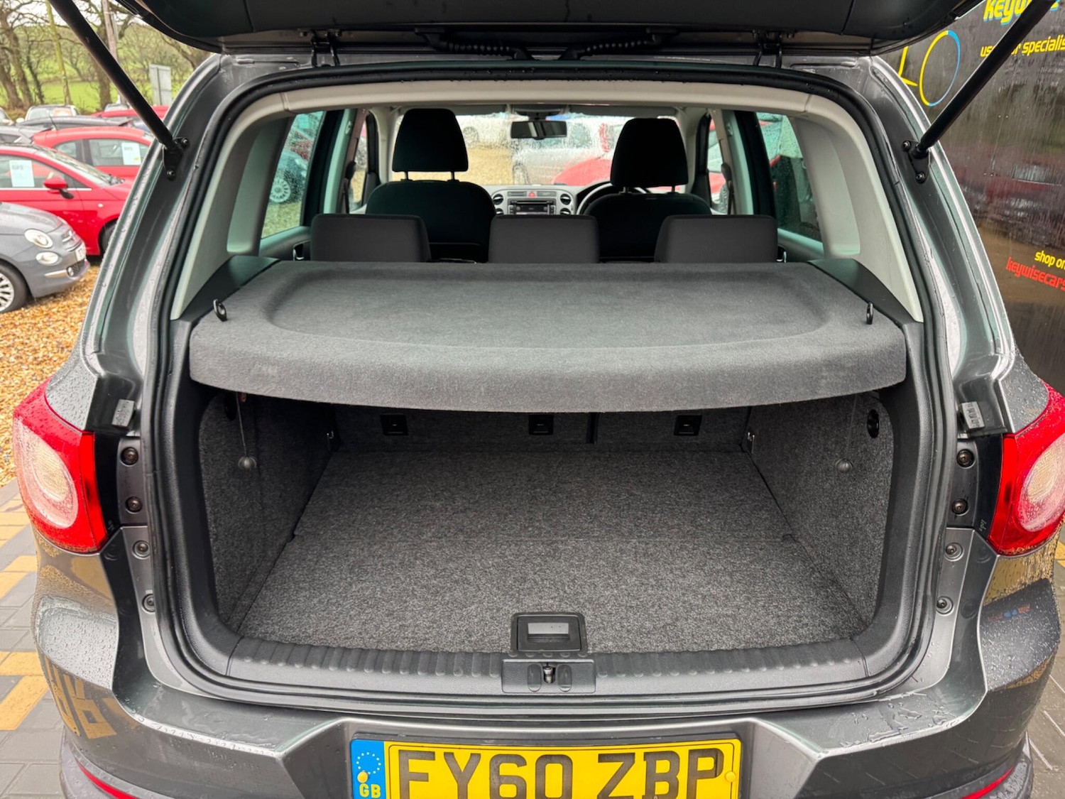 Used Volkswagen Tiguan 2010 for sale - 77215706: Photo 26