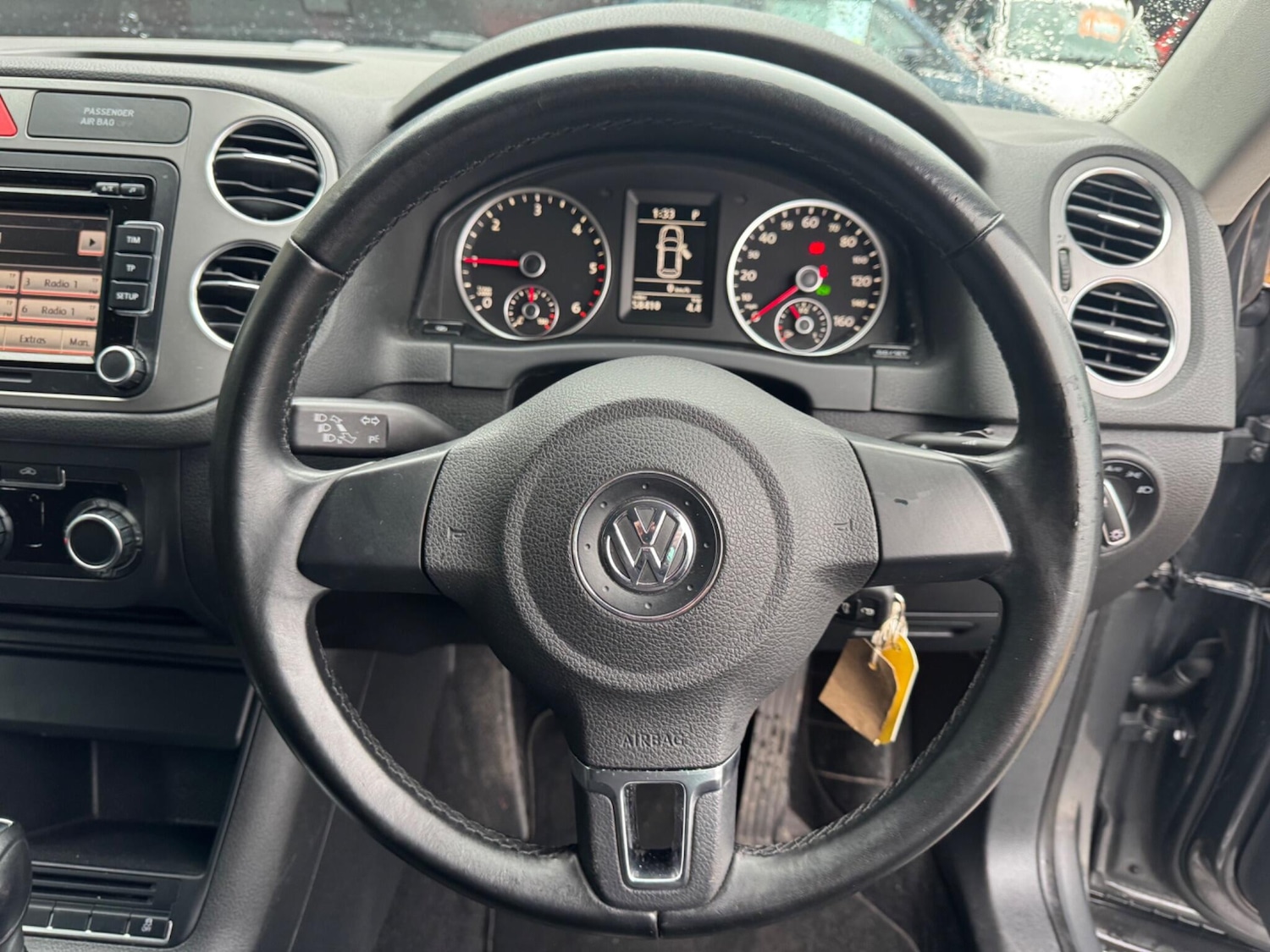 Used Volkswagen Tiguan 2010 for sale - 77215706: Photo 27