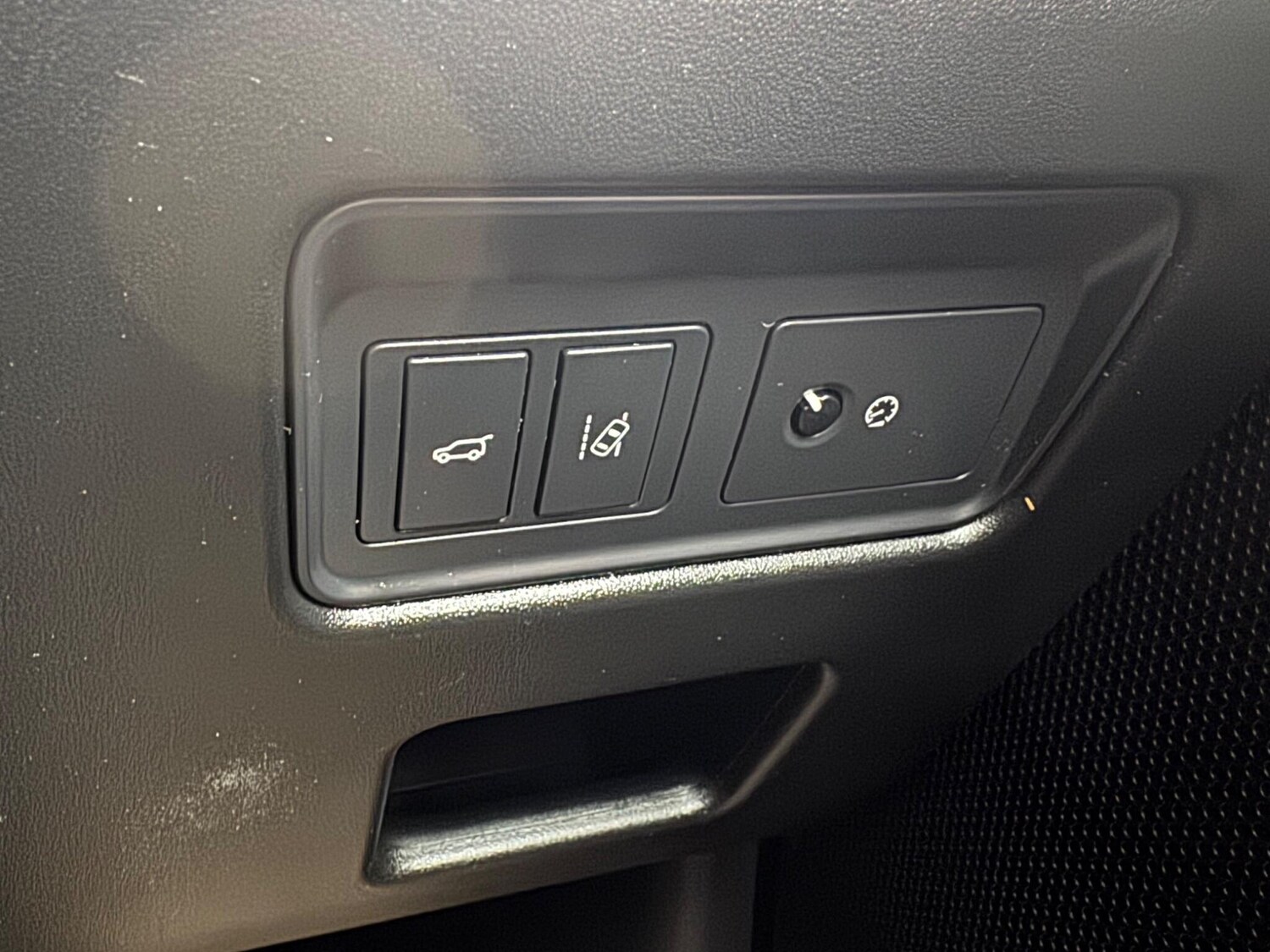 Used Land Rover Discovery 2017 for sale - 77496181: Photo 42