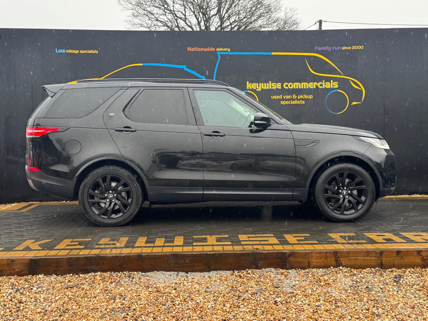 Used Land Rover Discovery 2017 for sale - 77496181: Photo 7